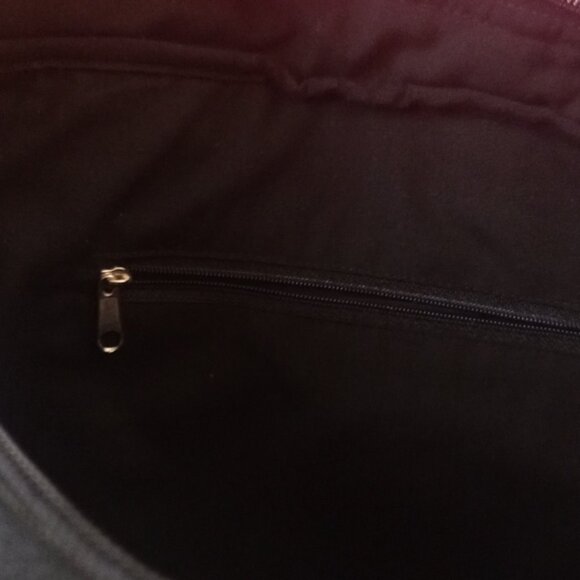 COPY - Catfish Handmade In Cambodia Traders 100% Recycled Material Messenger Bag - Picture 8 of 10